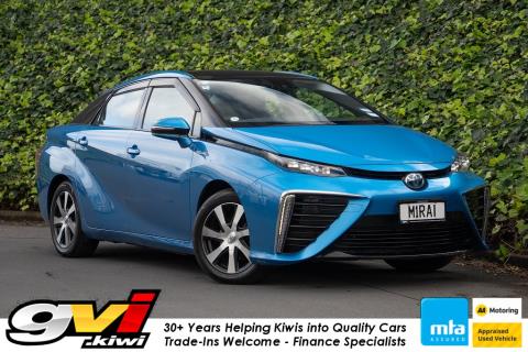 2016 Toyota Mirai - Thumbnail