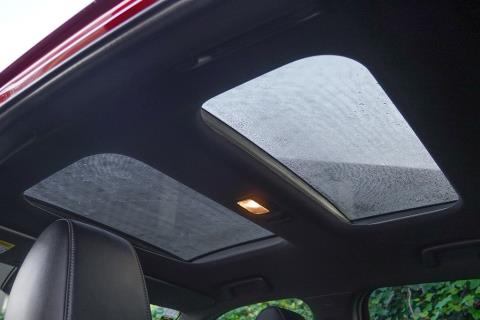 2022 Mitsubishi Eclipse Cross VRX PHEV - Thumbnail