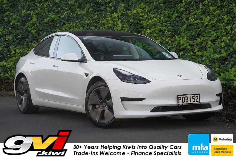 2022 Tesla Model 3 SR+