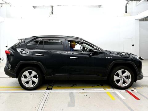 2019 Toyota Rav4 Hybrid 4WD - Thumbnail