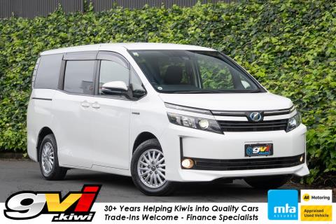 2017 Toyota Voxy
