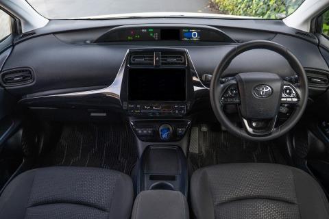 2020 Toyota Prius S - Thumbnail