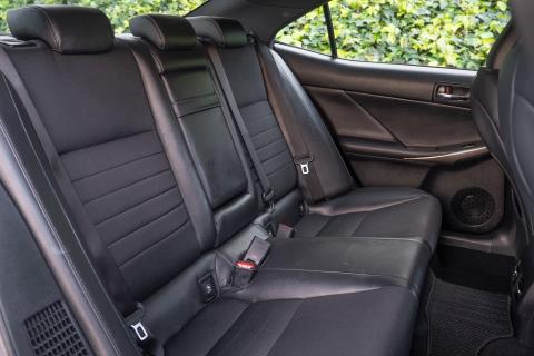 2013 Lexus IS 300h F Sport Hybrid - Thumbnail