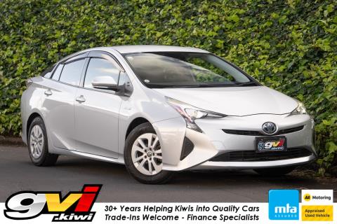 2016 Toyota Prius Hybrid S