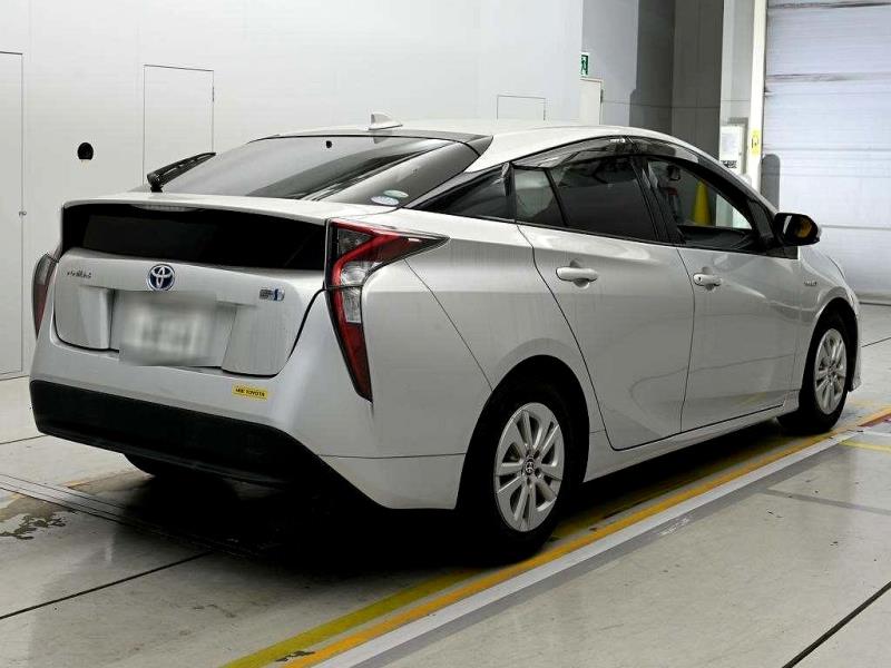 2016 Toyota Prius Hybrid S