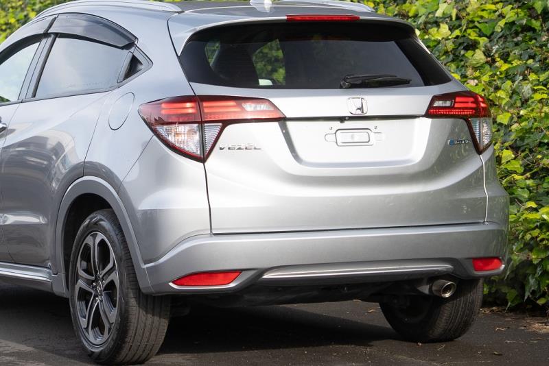 2017 Honda Vezel Z / HR-V Hybrid