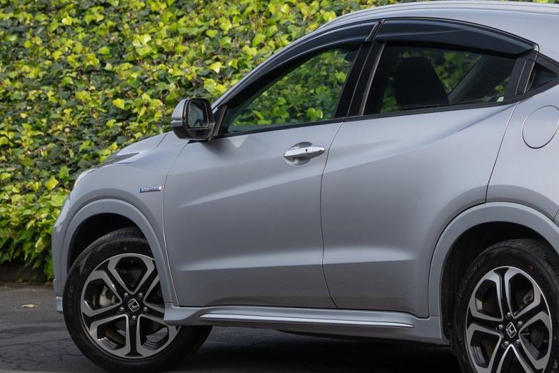 2017 Honda Vezel Z / HR-V Hybrid