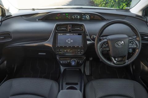 2019 Toyota Prius S Hybrid - Thumbnail