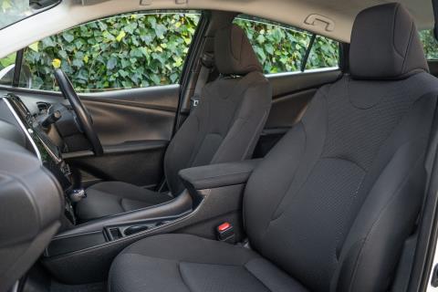 2019 Toyota Prius S Hybrid - Thumbnail