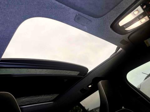 2023 Volvo eXC40 Recharge Ultimate - Thumbnail