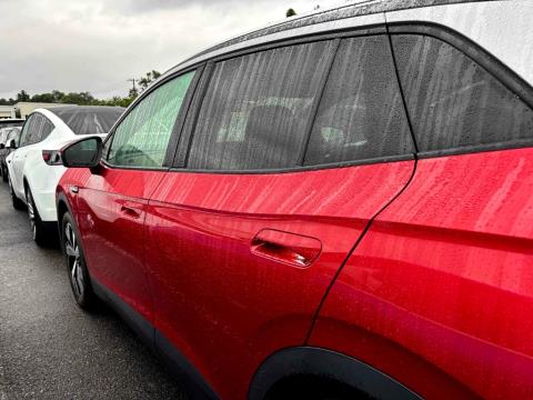 2023 Volkswagen ID.4 Pro 82kWh - Thumbnail