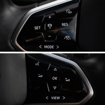 2023 Volkswagen ID.4 Pro 82kWh - Thumbnail