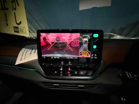 2023 Volkswagen ID.4 Pro 82kWh - Thumbnail