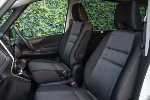 2021 Nissan Serena Highway Star V - Thumbnail