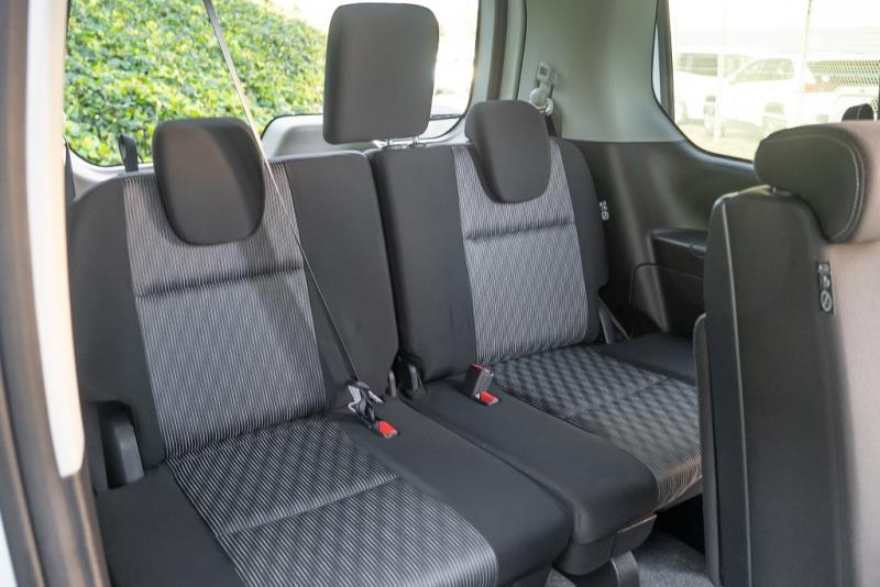 2021 Nissan Serena Highway Star V