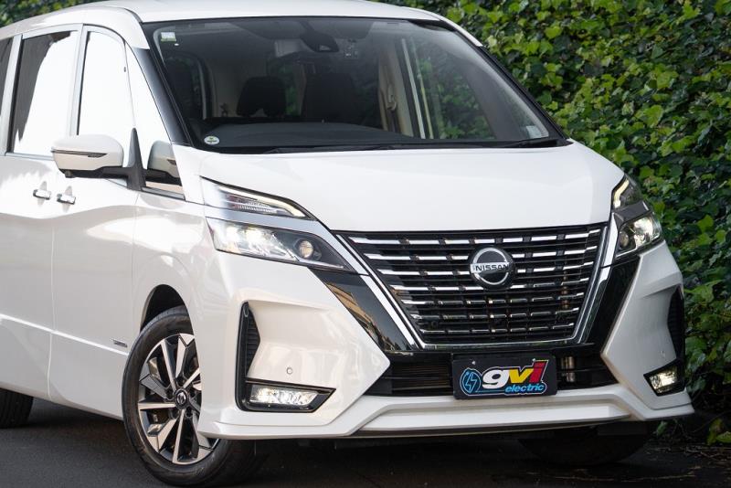 2021 Nissan Serena Highway Star V