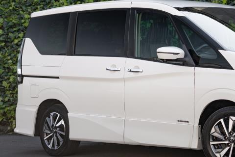 2021 Nissan Serena Highway Star V - Thumbnail