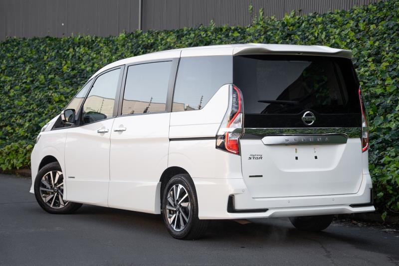 2021 Nissan Serena Highway Star V