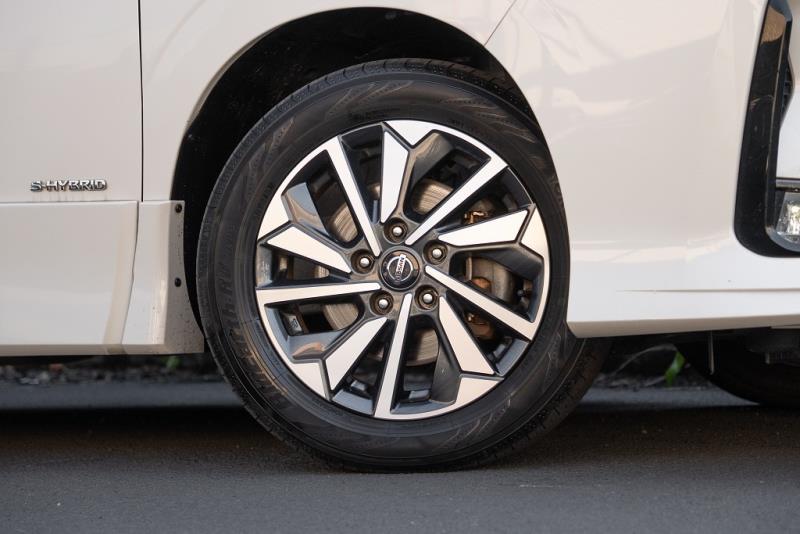 2021 Nissan Serena Highway Star V