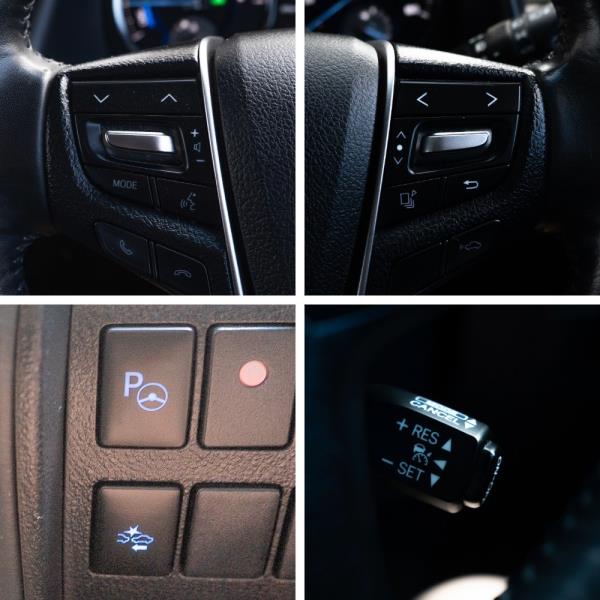 2015 Toyota Vellfire Hybrid ZR E-Four