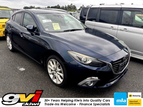 2014 Mazda Axela 20S / 3 Ltd