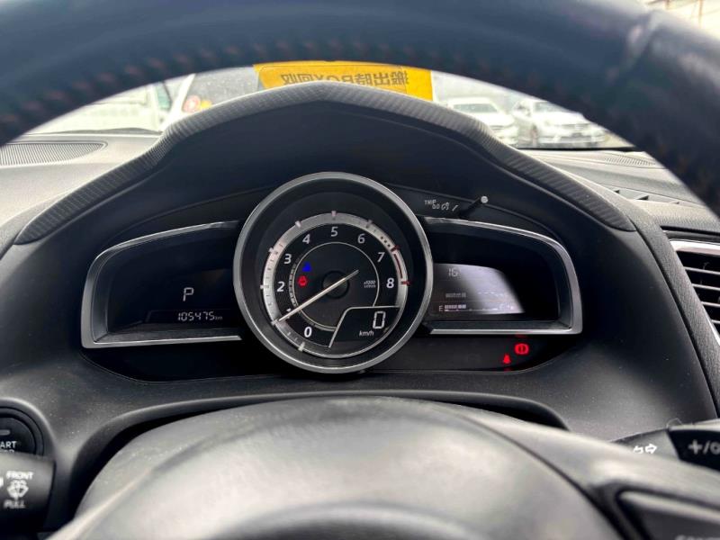 2014 Mazda Axela 20S / 3 Ltd