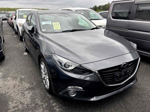 2014 Mazda Axela 20S / 3 Ltd - Thumbnail