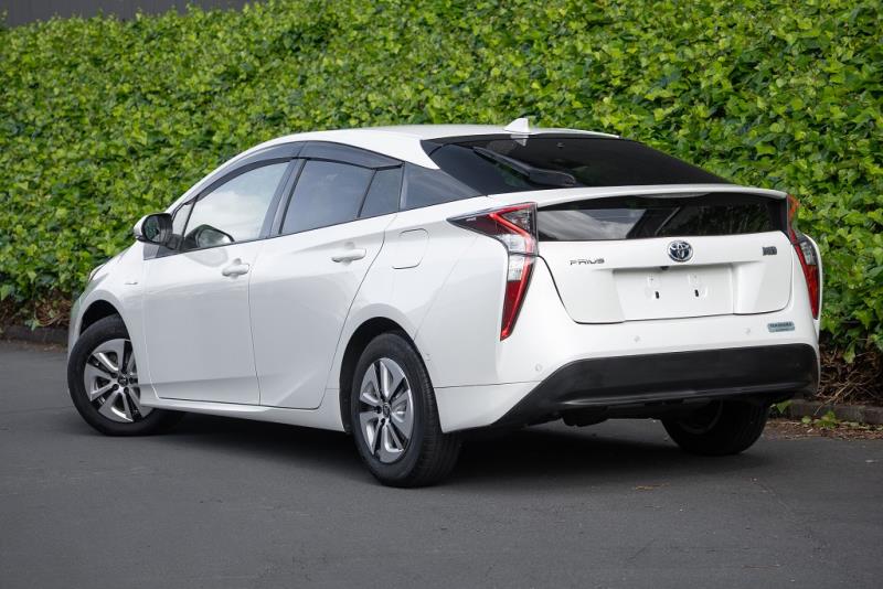 2018 Toyota Prius A Hybrid