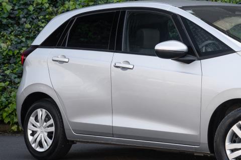 2021 Honda Fit E:HEV / Jazz Hybrid - Thumbnail