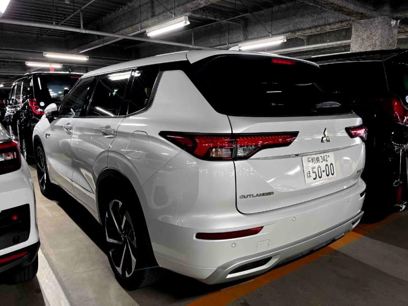 2022 Mitsubishi Outlander PHEV 4WD