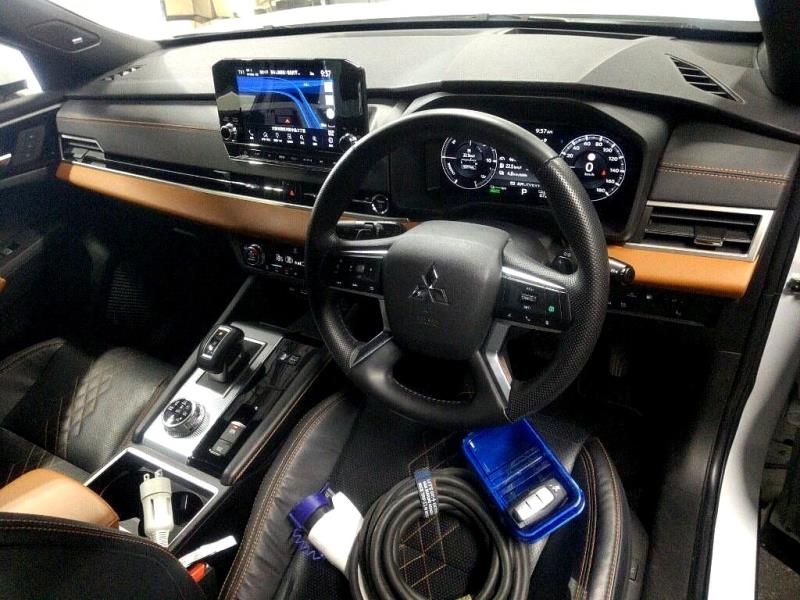 2022 Mitsubishi Outlander PHEV 4WD