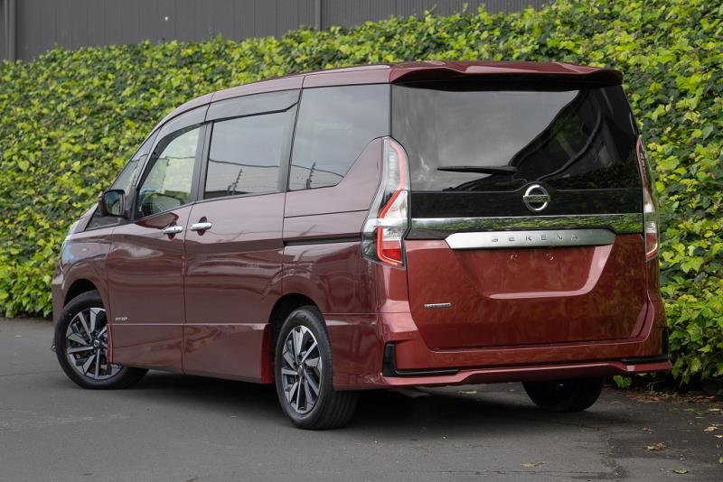 2021 Nissan Serena Hybrid Hway Star