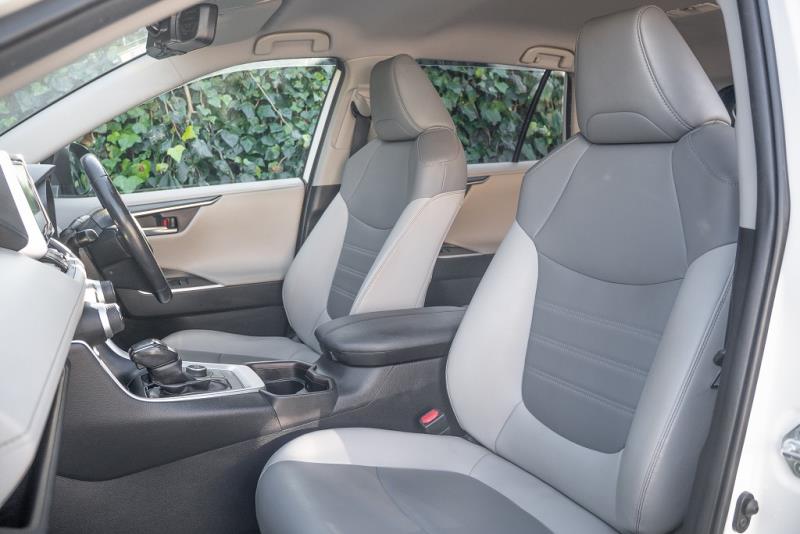 2019 Toyota RAV4 G Hybrid