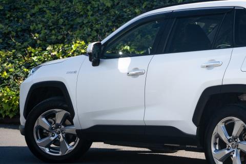 2019 Toyota RAV4 G Hybrid - Thumbnail