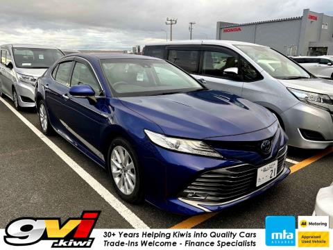 2018 Toyota Camry Hybrid G