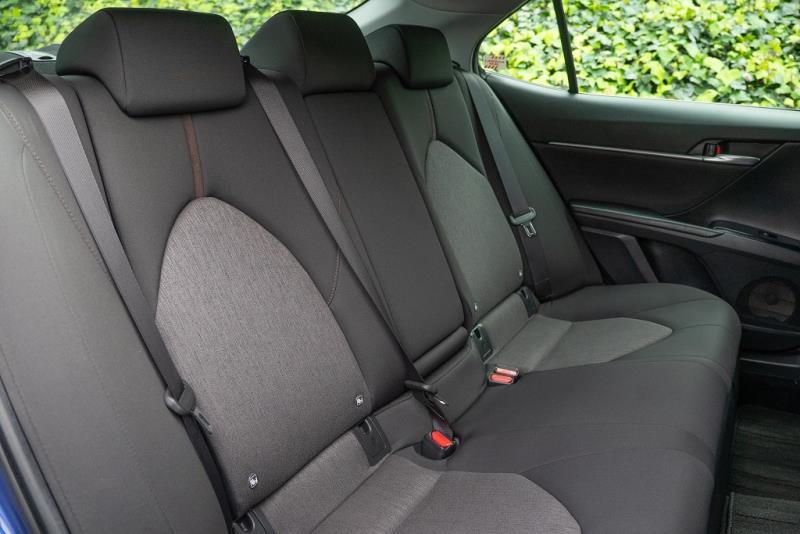 2018 Toyota Camry Hybrid G