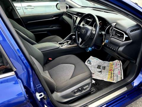 2018 Toyota Camry Hybrid G - Thumbnail