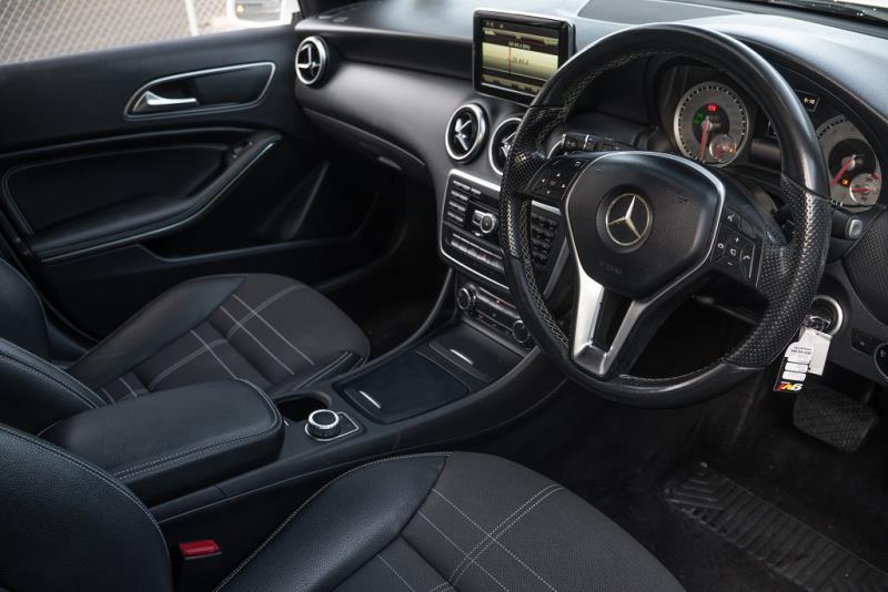 2015 Mercedes-Benz A180 Sport