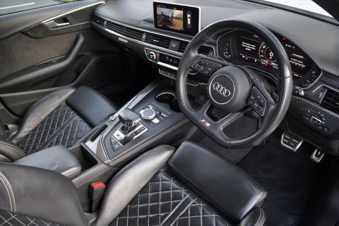 2017 Audi S4 - Thumbnail