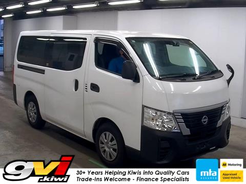 2022 Nissan NV350 5 Door Petrol - Thumbnail
