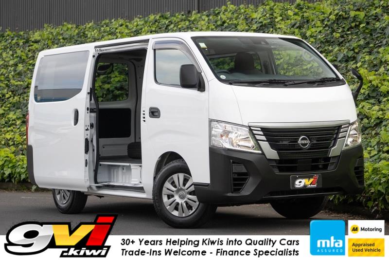 2022 Nissan NV350 / Caravan 5 Door