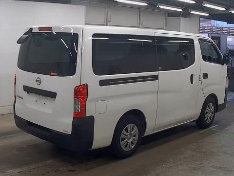 2022 Nissan NV350 5 Door Petrol - Thumbnail