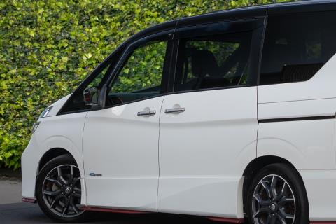 2018 Nissan Serena Hybrid NISMO - Thumbnail