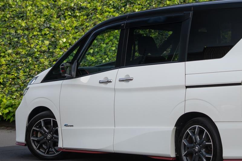 2018 Nissan Serena Hybrid NISMO