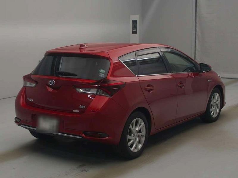 2016 Toyota Auris Hybrid / Corolla