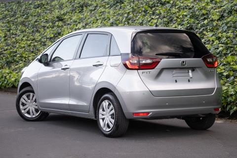 2023 Honda Fit E:HEV / Jazz Hybrid - Thumbnail