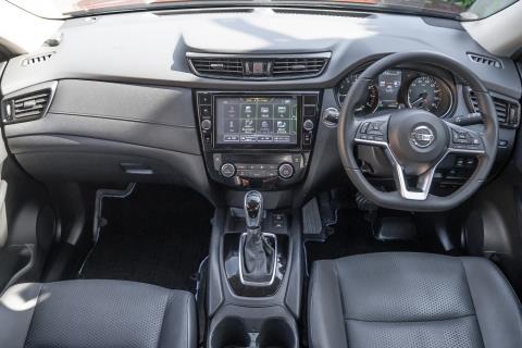 2021 Nissan X-Trail Hybrid Xtreamer-X - Thumbnail
