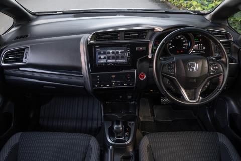 2019 Honda Fit S / Jazz Hybrid - Thumbnail