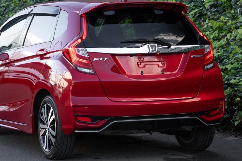 2019 Honda Fit S / Jazz Hybrid
