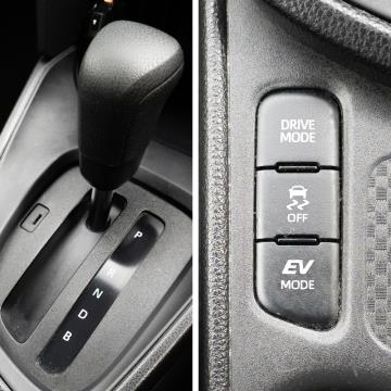 2021 Toyota Yaris Cross Hybrid - Thumbnail
